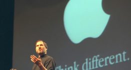 El famoso 'Think different' de Steve Jobs vuelve a la web de Apple por sorpresa