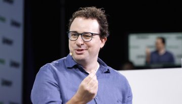 Dario Amodei, CEO de Anthropic: «Mythos es un arma total. Deberías necesitar una licencia de armas para usarlo»