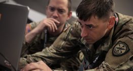 EEUU construyó el ejército más poderoso del mundo. Ahora hay quienes señalan su talón de Aquiles: la ciberguerra