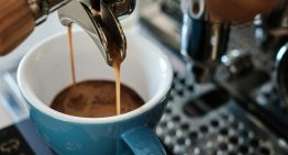 Llevamos un siglo calentando agua para hacer café. No hacía falta: basta con ultrasonidos