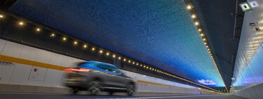 China tiene un alucinante túnel subacuático de 10 kilómetros y 200.000 luces LED con un objetivo: que no te duermas