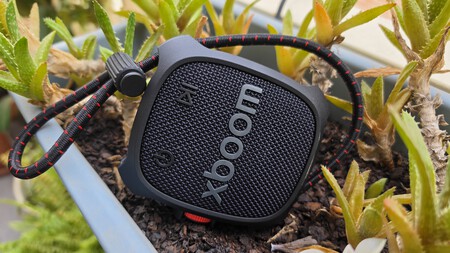 LG Xboom Rock