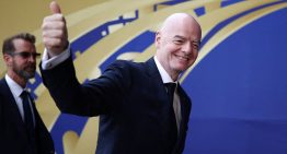 Gianni Infantino da marcha atrás con su propuesta de privatizar el Mundial