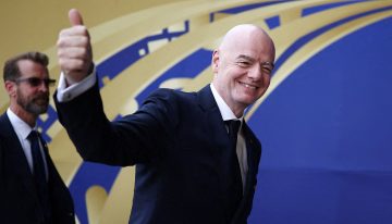 Gianni Infantino da marcha atrás con su propuesta de privatizar el Mundial