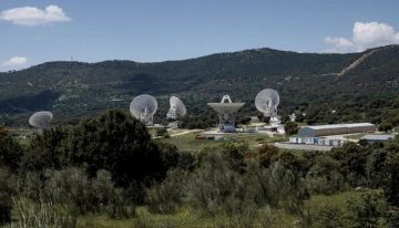 Los incendios de Madrid acorralan las antenas españolas que controlan las misiones a Marte y la primera que captó el alunizaje del Apolo 11