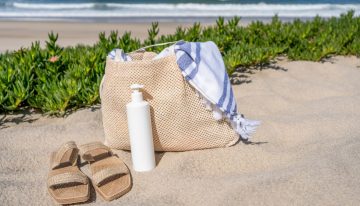 Impermeable y con compartimento frigorífico: así es la bolsa de playa XXL que triunfa este verano