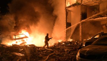 Al menos 11 muertos y más de 40 heridos en un ataque ruso de madrugada contra Kiev