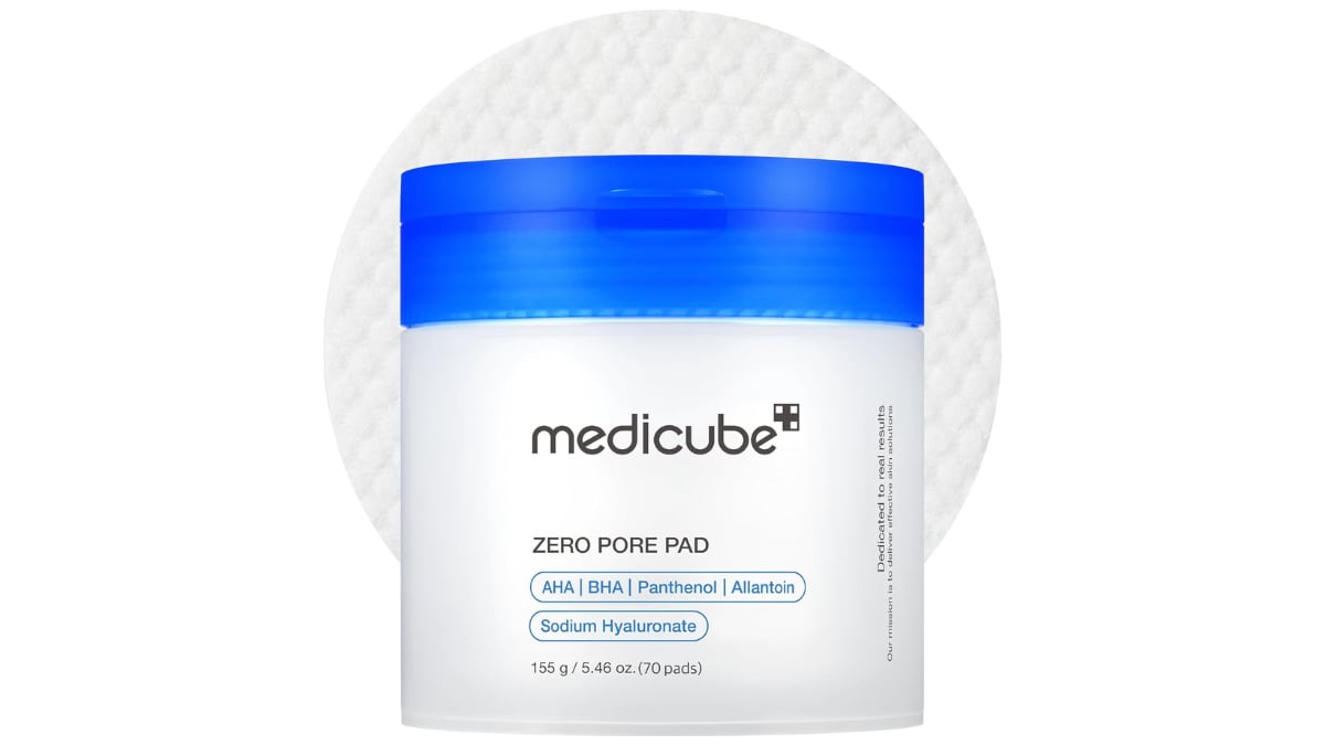 Almohadillas faciales exfoliantes Medicube.