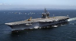 En 2006, un submarino chino se acercó a un portaaviones de EEUU sin ser detectado. En 2021, EEUU lo vendió por un céntimo