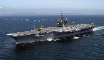 En 2006, un submarino chino se acercó a un portaaviones de EEUU sin ser detectado. En 2021, EEUU lo vendió por un céntimo