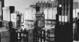 En 1936, un ingeniero soviético creó una de las tecnologías más bizarras de la historia: el ordenador que funcionaba con agua