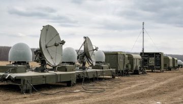 Rusia lleva tiempo intentando bloquear a los satélites Starlink desde tierra. Ahora ha decidido apuntar directamente al cielo