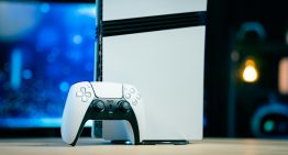 Un análisis pone cifras al deterioro del formato físico: en un tercio de juegos de PS5 no se puede jugar solo con el disco