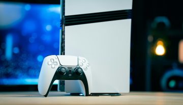 Un análisis pone cifras al deterioro del formato físico: en un tercio de juegos de PS5 no se puede jugar solo con el disco