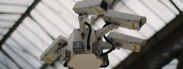 Este nuevo sistema de vigilancia no sabe quién eres. Pero tampoco lo necesita para seguirte