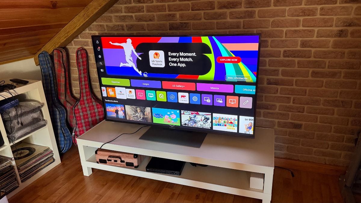 El tratamiento del color en este modelo recuerda a los televisores de gama alta.