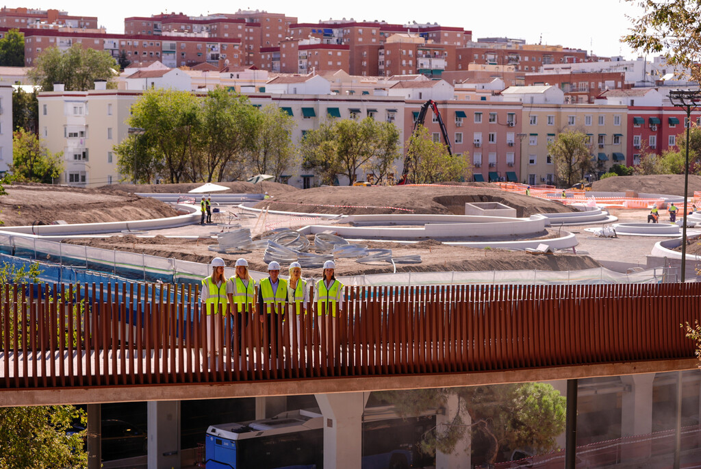 Madrid se ha empeñado en levantar un gigantesco parque encima de la M-30: con 16.370 metros cuadrados de jardín, ya está al 70% 