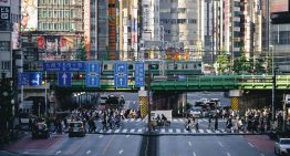 El turismo masivo ha disparado el número de pisos turísticos 'minpaku' en Japón. En Tokio ya han empezado a prohibirlos
