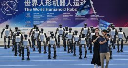 No hace tanto los robots humanoides se caían y nos hacían gracia. Ahora China los está preparando en serio para aplicaciones militares