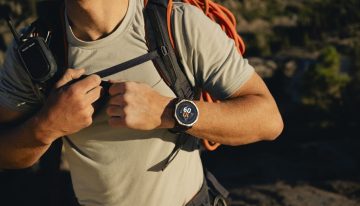 El nuevo Amazfit T-Rex Dual Solar lo quiere poner difícil para quedarse sin batería. Tiene dos paneles solares para ello