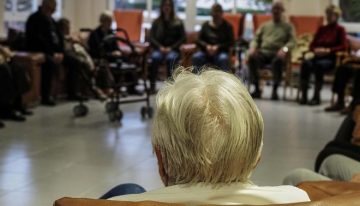 La Confederación Española de Alzheimer alerta del «abandono» de los pacientes que no acceden a los nuevos fármacos: «No es aceptable»