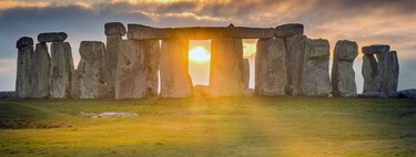 En 1961, un hombre conectó Stonehenge a un IBM. Encontró 56 agujeros y una teoría fascinante: "Está conectado al Sol y la Luna"