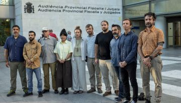 Todos los testigos afirman que la protesta de 11 activistas de Greenpeace en Sagunto fue pacífica, pero la fiscal pide dos años y medio de prisión