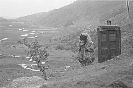 Filming Episodes Of The Abominable Snowmen For The Dr Who Television Series At Nant Ffrancon 1578091