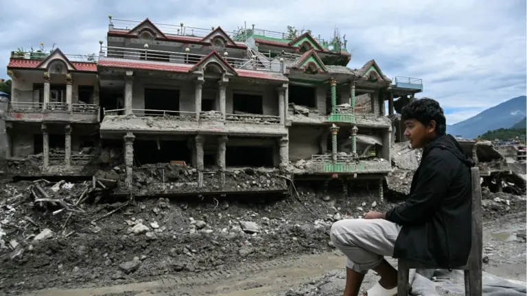 “Tuve una segunda oportunidad de vida”: sobrevivió 10 días atrapado en un túnel en Nepal