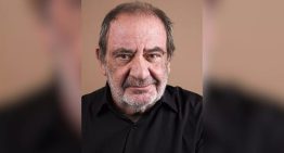 Fallece a los 73 años el irreductible actor, director, dramaturgo y poeta catalán Manel Dueso