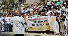 Los médicos barajan ir al paro indefinido a mediados de octubre: «No vamos a parar, estemos el tiempo que estemos»