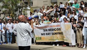 Los médicos barajan ir al paro indefinido a mediados de octubre: «No vamos a parar, estemos el tiempo que estemos»
