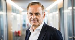 Oliver Blume, CEO de Volkswagen: «Es el momento de fijar el rumbo correcto sobre el CO₂ y el comercio con China»