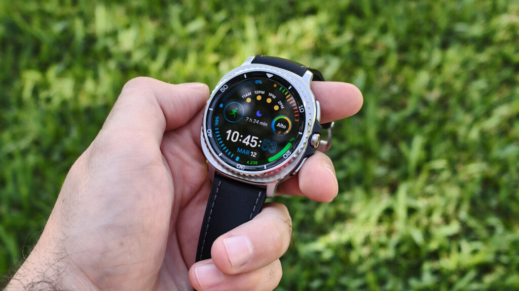 A precio de liquidación el Samsung Galaxy Watch8 Classic, un reloj con bisel giratorio y una pantalla excelente 