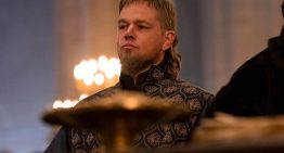 Si te gustó 'La Odisea', tienes en streaming otra película de Matt Damon con armadura que nadie vio en su estreno en 2021
