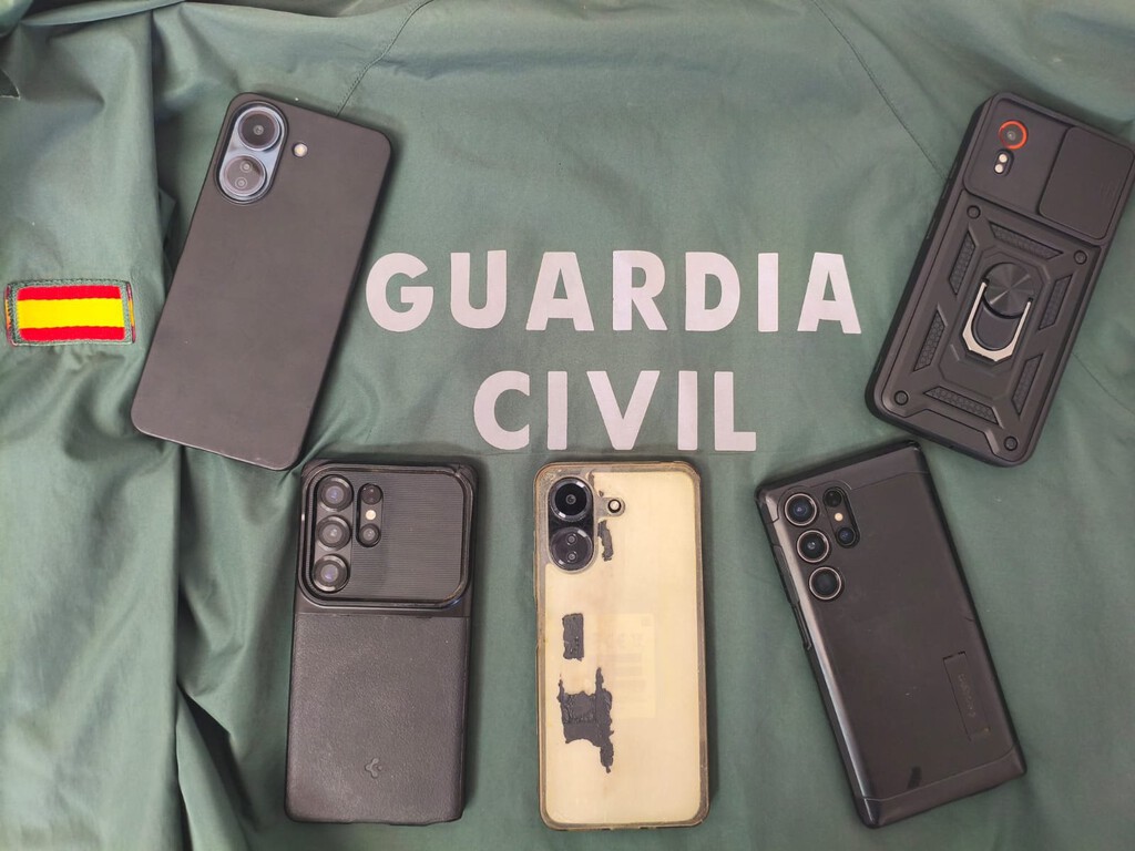 La Guardia Civil compra por 2,5 millones un sistema para acceder de forma remota a móviles Android y iPhone 