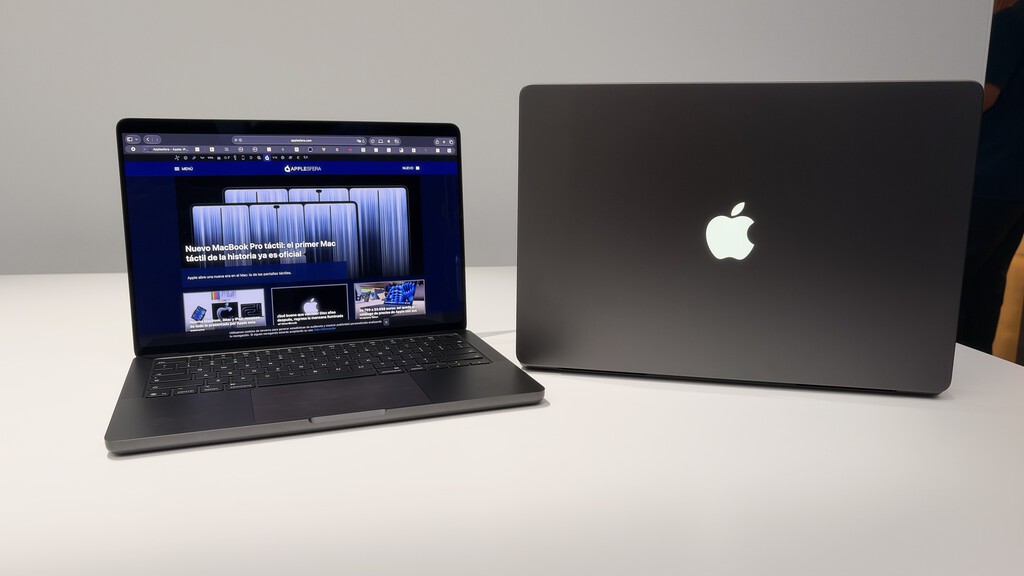 He probado el nuevo MacBook Pro táctil: el Mac de siempre acaba de abrir una puerta que quiero explorar