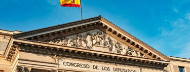 El adelanto electoral deja en el aire varias decisiones clave para la electricidad del futuro en España 