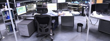 Raquel Ayllón, controladora ferroviaria y portavoz de SCF: "El CRC de Atocha tiene una cantidad de trabajo inhumana, no se podía ni ir al baño"