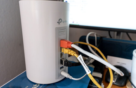 Nodo instalado en el despacho al que conecto por Ethernet los tres ordenadores