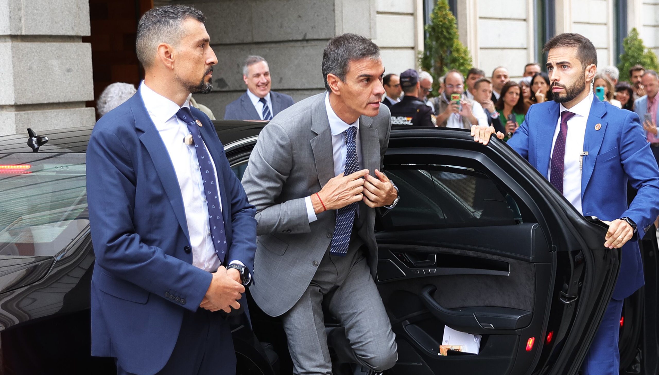 El presidente del Gobierno, Pedro Sánchez, este viernes a su llegada al Congreso. 