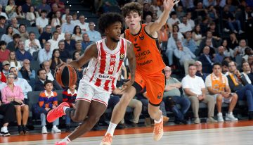 Jean Montero congela el Roig Arena en la victoria de Olympiacos contra el Valencia (97-102)