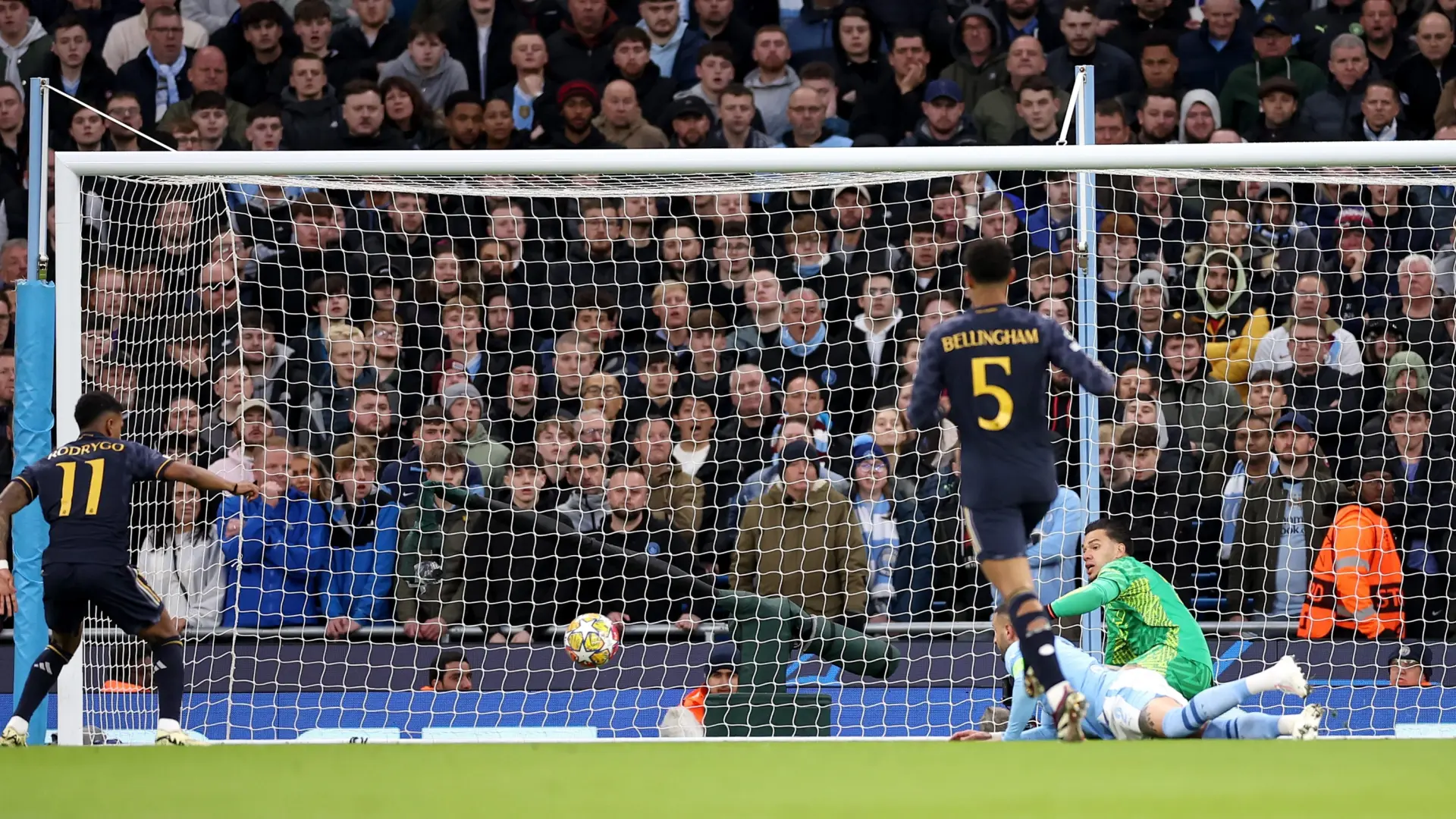 Así fue el gol de Rodrygo al Manchester City en Champions tras un espectacular control de Bellingham