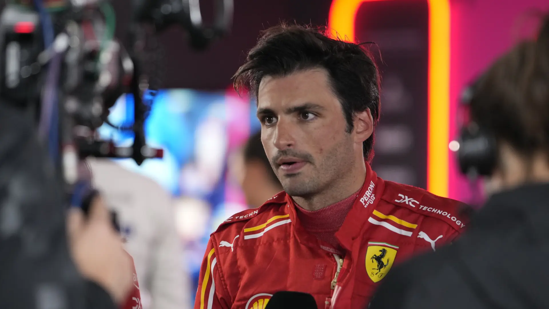 Carlos Sainz rechaza a Audi y su futuro sigue en el aire mientras espera a Red Bull