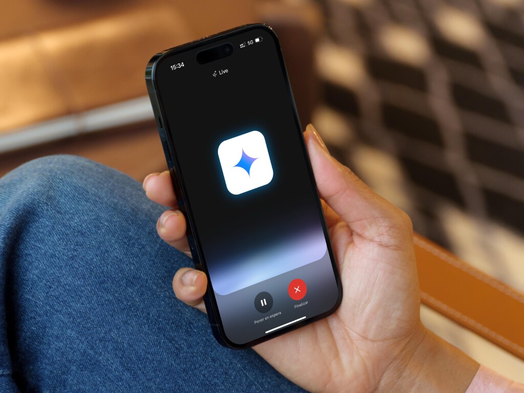 La mejor IA de Google ahora en el iPhone: Gemini llega con su propia app y una compatibilidad sorprendente
