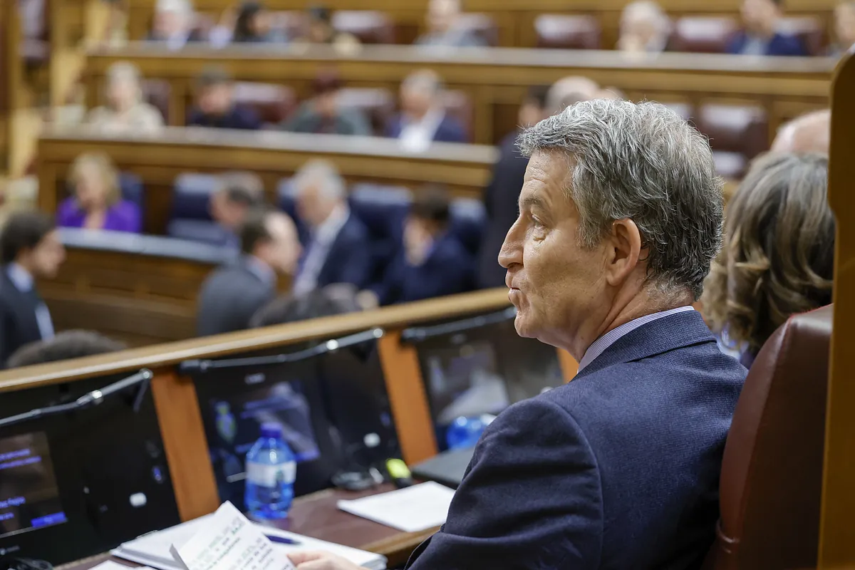 El PP pide «acelerar» la incorporación de más de 20.000 militares ante las demandas de la OTAN y la UE