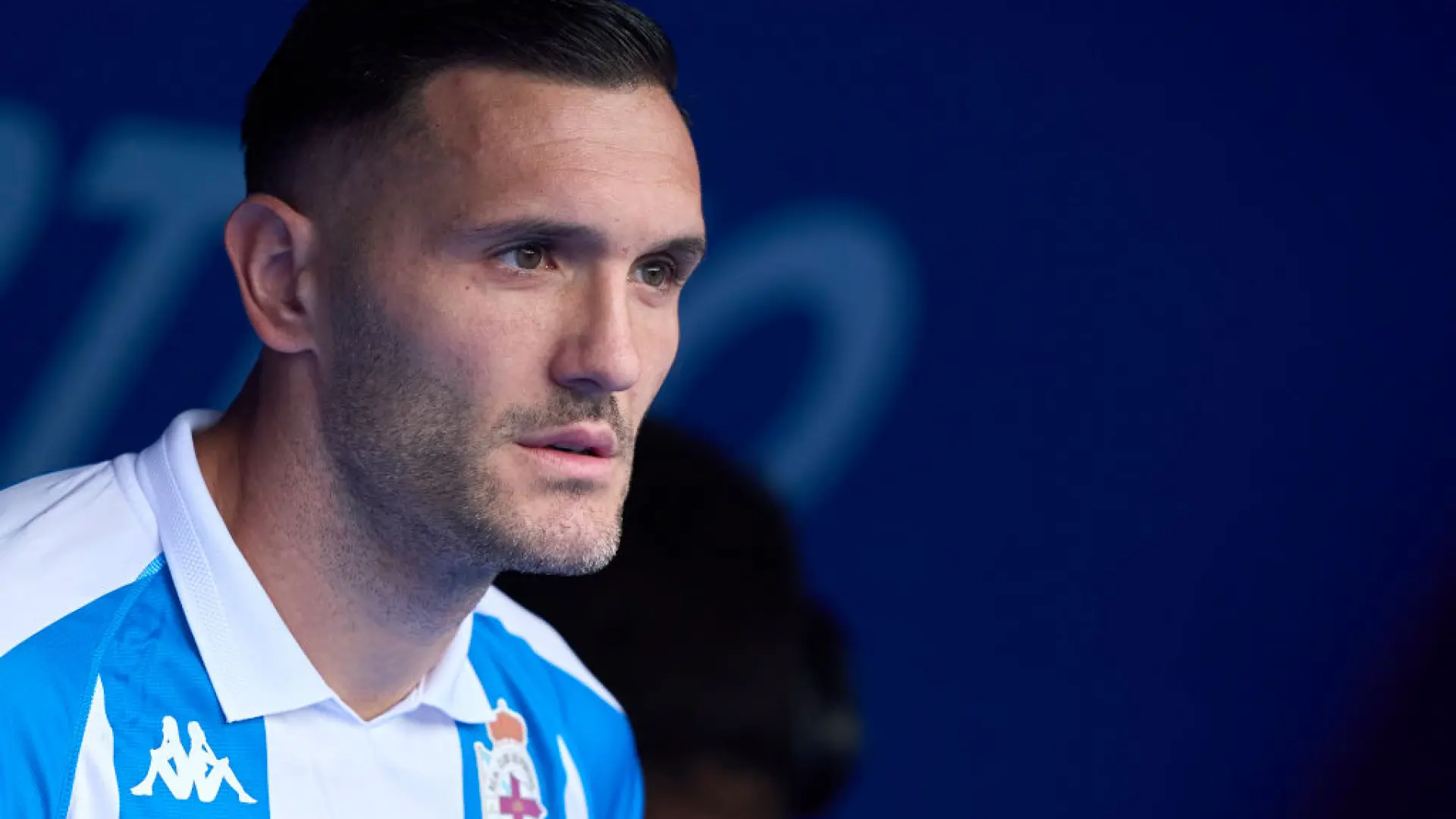 Una vecina de Lucas Pérez da más detalles sobre el drama familiar del futbolista: "El padre no andaba en buenas cosas"