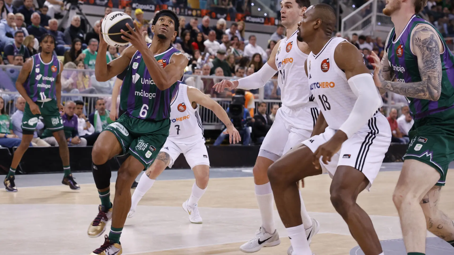 El Unicaja destrona al Real Madrid y se lleva la Copa del Rey de baloncesto