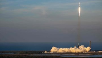 Despega con éxito la misión tripulada de rescate de los dos astronautas 'varados' durante 9 meses en la EEI