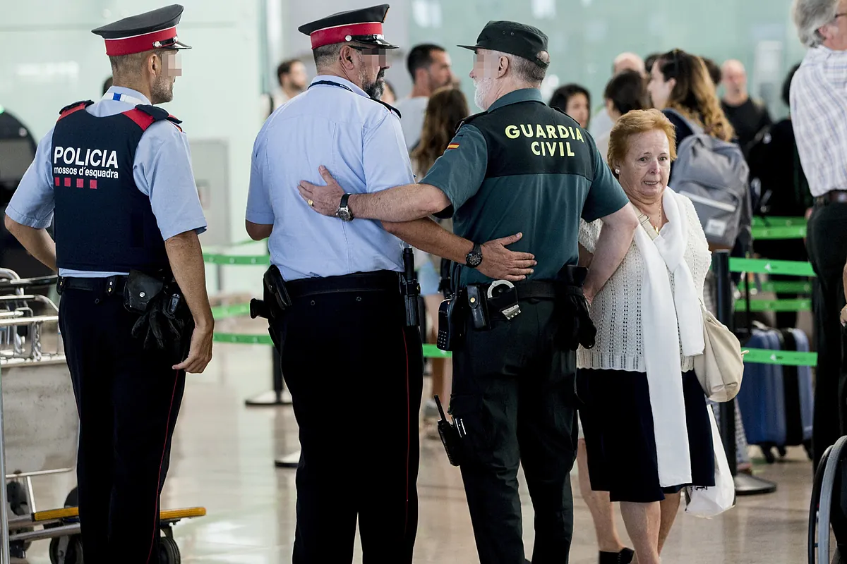 Agentes denuncian la cesión: «Estamos muy preocupados, puede suponer la paulatina desaparición de la Policía Nacional y la Guardia Civil en Cataluña»